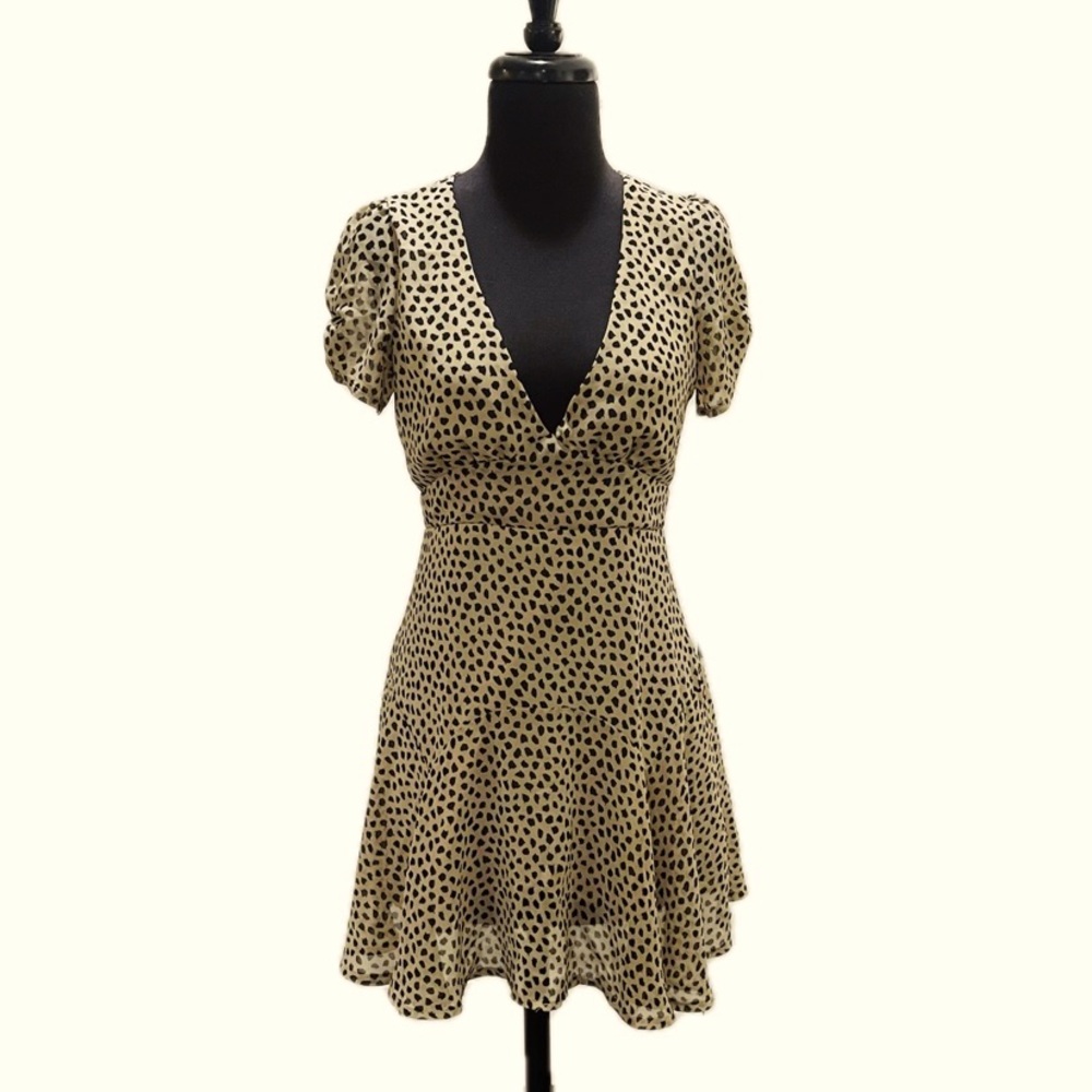 Chic Beige Polka Dot Mini Dress - Picture 4 of 14
